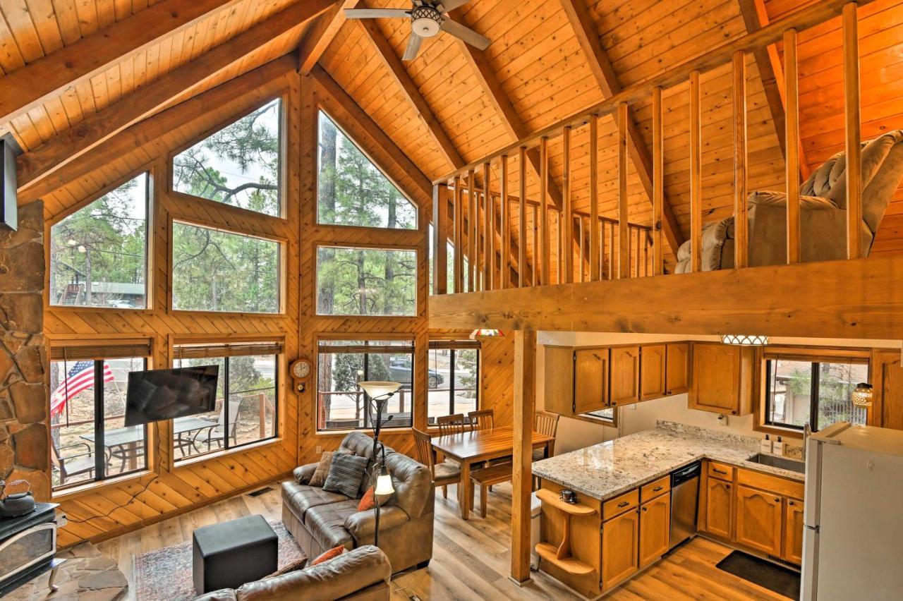Secluded Munds Park Cabin With Deck And Lake Access Buitenkant foto